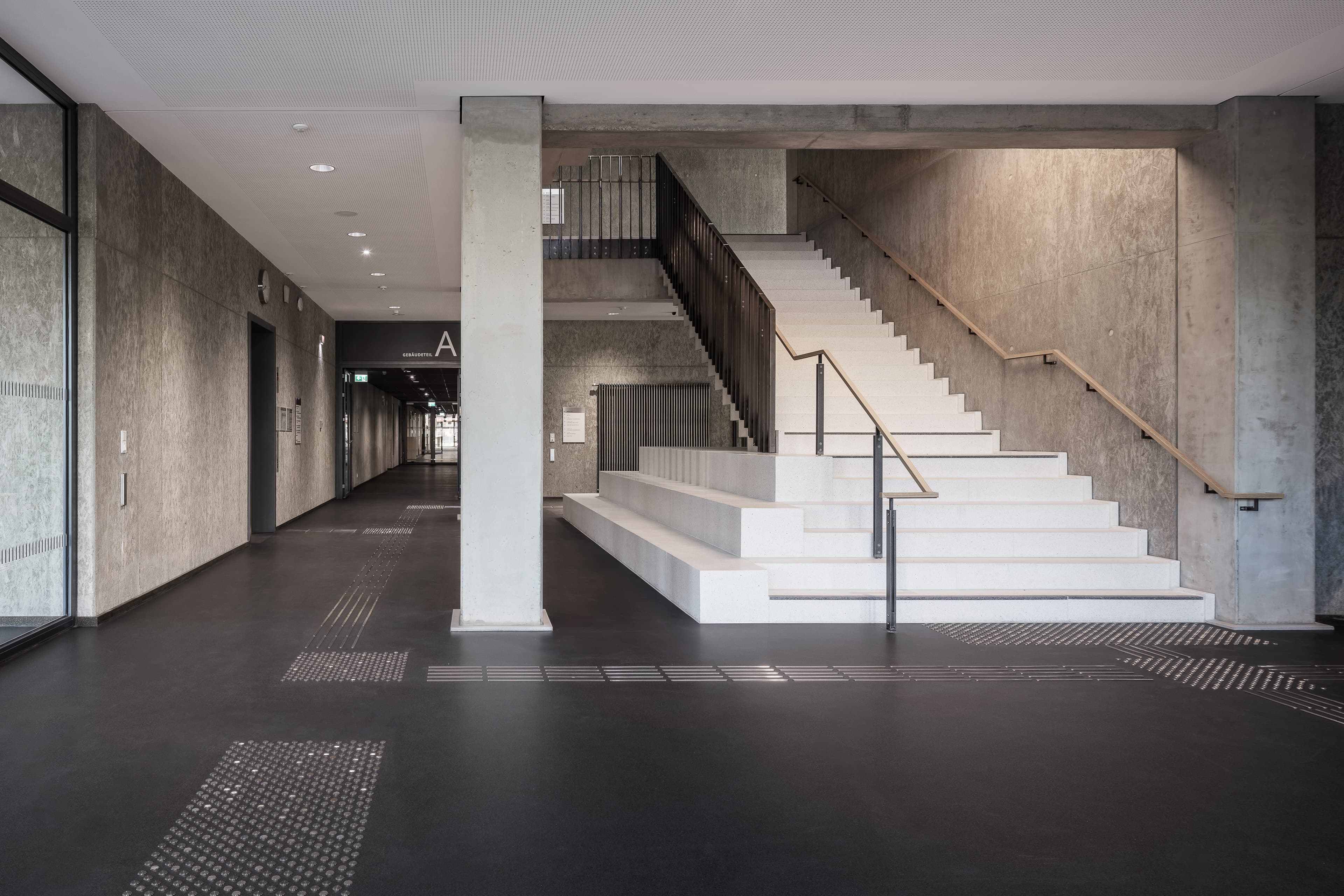 HTW Teaching and Laboratory Building