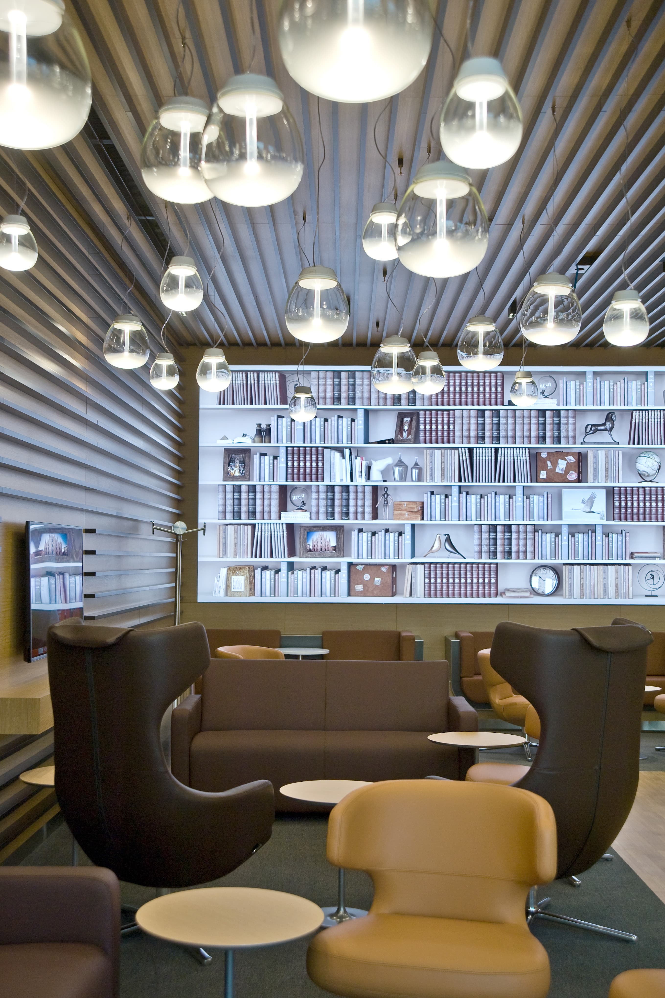 Lufthansa Lounge Milan