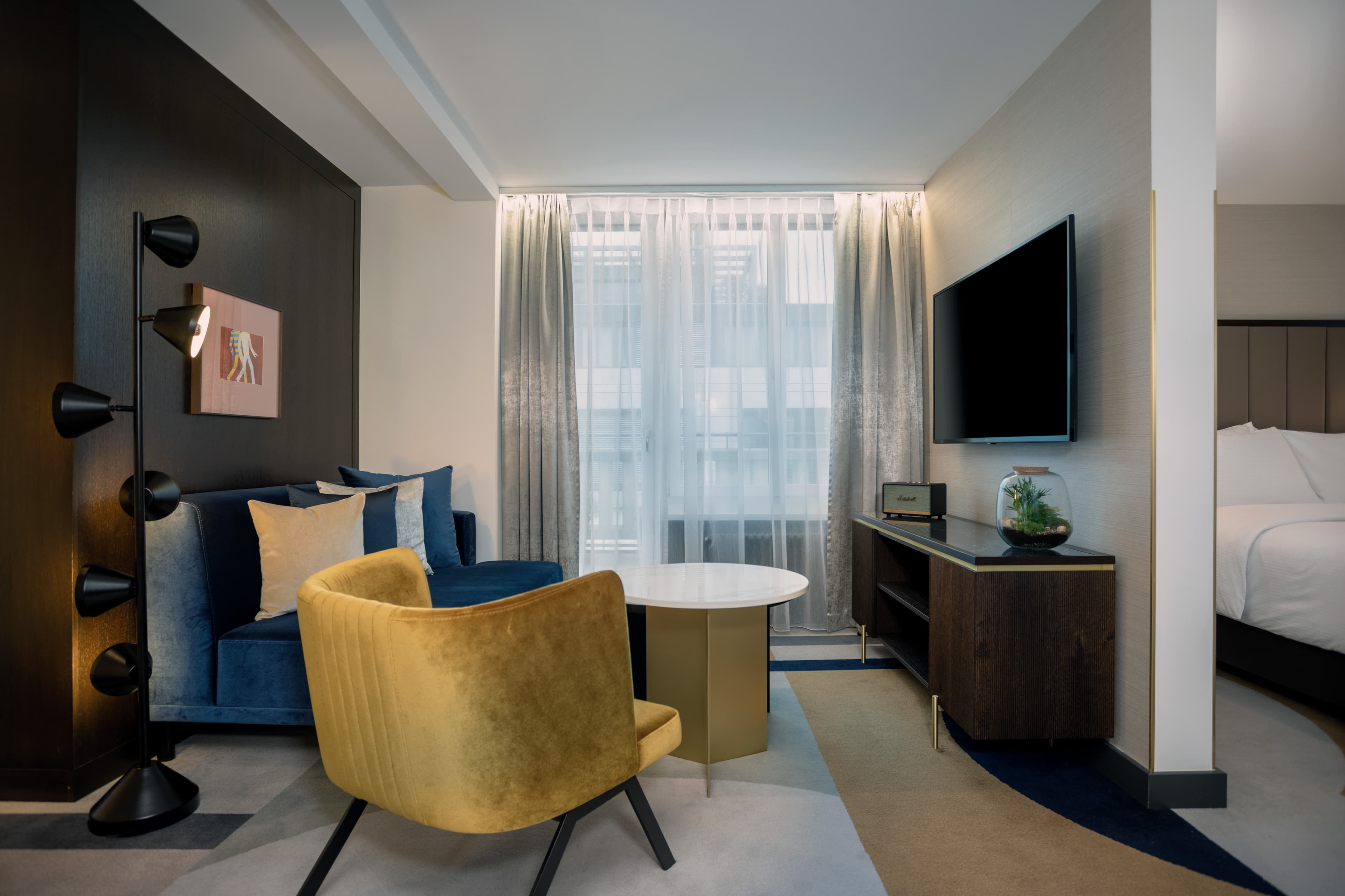 Neues Schloss private hotel Zurich