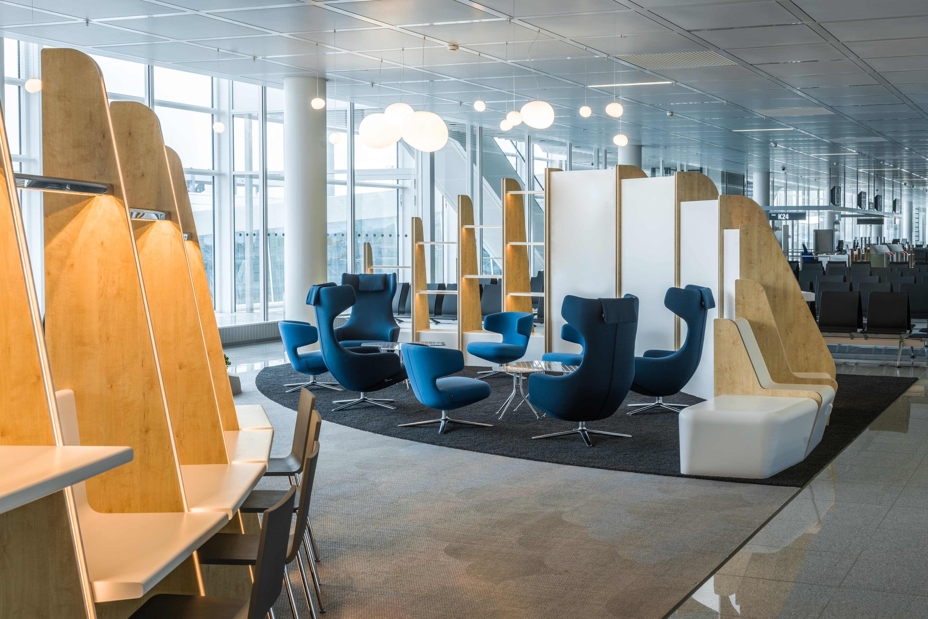 Vitra Lounge in the Terminal 2 Satellite at MUC